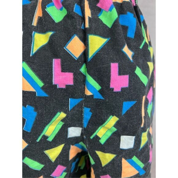 Vintage 1980s Geometric Shorts - Picture 6 of 6